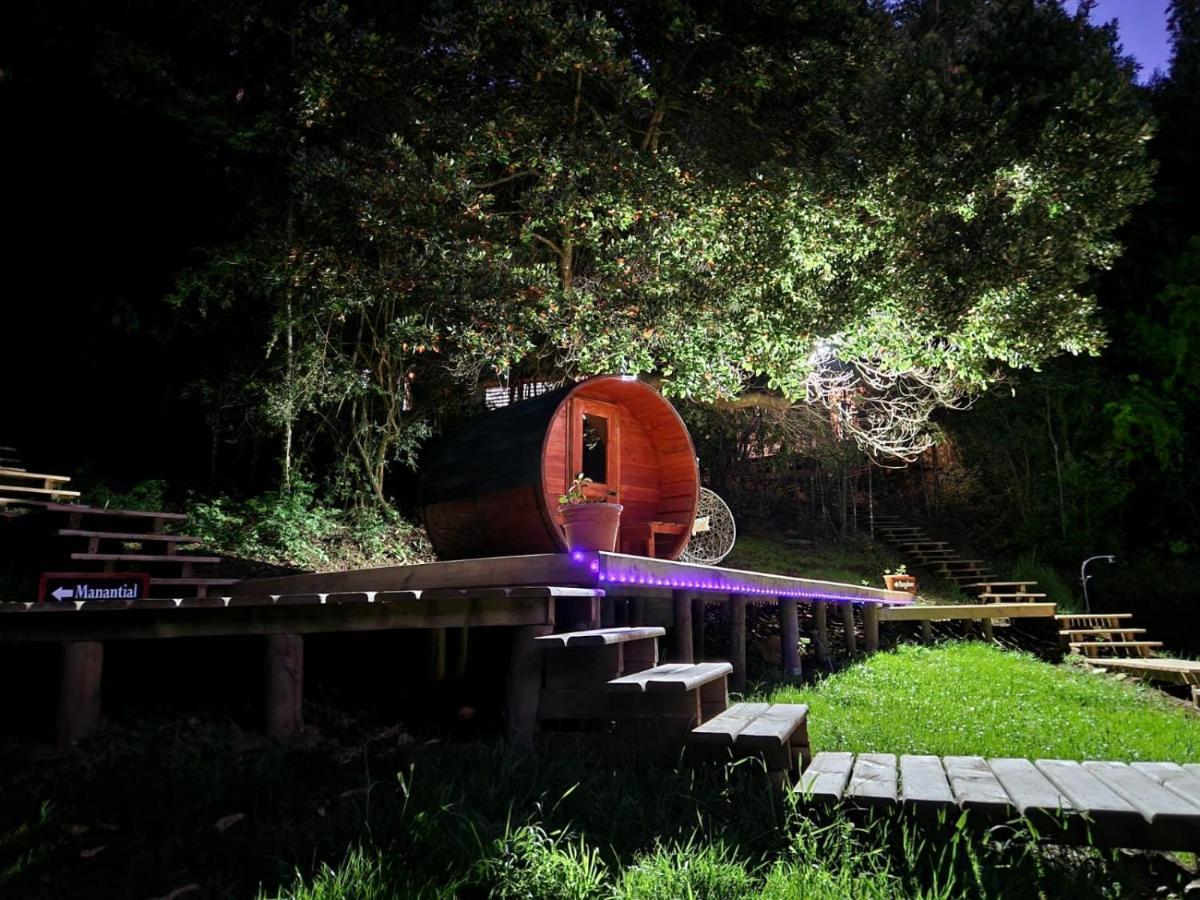 Ecos Del Manantial Acampamento